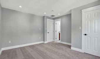 4122 FERRY LANDING Rd, Alexandria, VA 22309