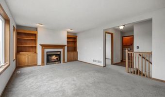 10664 58th St NE, Albertville, MN 55301