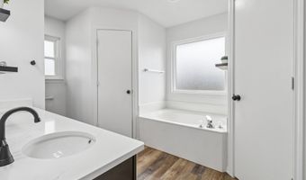 101 Apache Trl, Alvarado, TX 76009