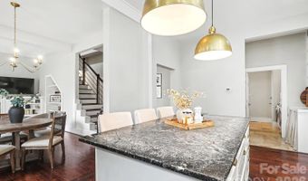904 36th St, Charlotte, NC 28205