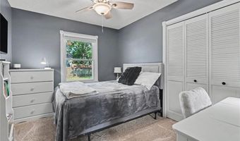 321 Dearborn St, Baldwin City, KS 66006