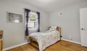 9504 WADSWORTH Dr, Bethesda, MD 20817