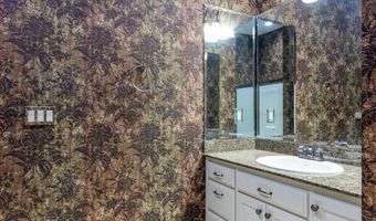 20478 Lawrence 2180, Aurora, MO 65605