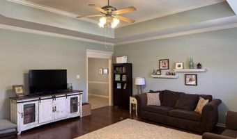 1995 Shelby Dr, Benton, AR 72015