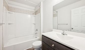 18 THOROUGHBRED Ct, Bridgeton, NJ 08302