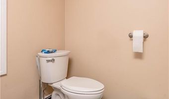 136 Collins St, Attleboro, MA 02703