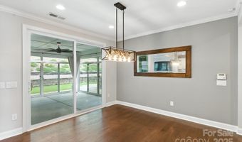 11216 Preservation Ln, Charlotte, NC 28278