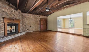 765 Longwood Dr, Baton Rouge, LA 70806