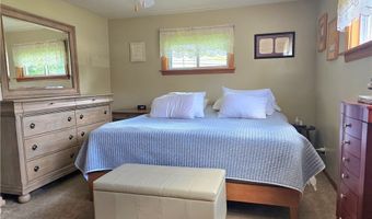 4320 Wedgewood Dr, Austintown, OH 44511
