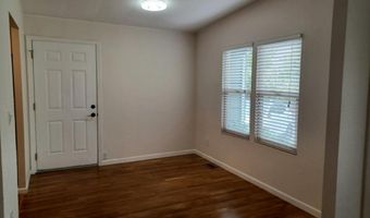 1945 PINER Rd 16, Santa Rosa, CA 95403
