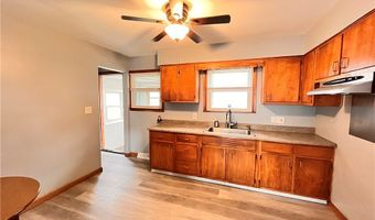 1203 E 17th St, Ashtabula, OH 44004