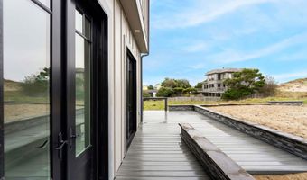 2485 BEACH LOOP Dr, Bandon, OR 97411