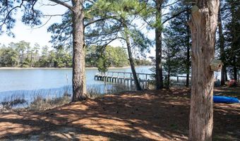 25285 CANTRELL Ln, Accomac, VA 23301