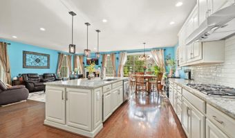 22565 WINDSOR LOCKS Sq, Ashburn, VA 20148
