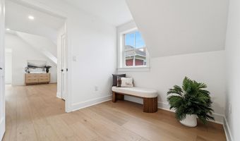 25 N RIDGE Ave A, Ambler, PA 19002