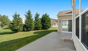 6 MOUNTAIN STREAM Ct, Barnegat, NJ 08005
