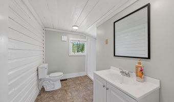 412 AZALEA GLEN Rd, Azalea, OR 97410