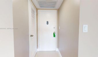 20100 W Country Club Dr 801, Aventura, FL 33180