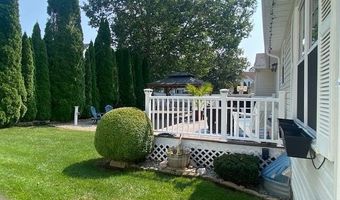 16 Cove St, Barnegat, NJ 08005