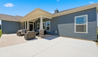 15 Kodak Ln, Angola, IN 46703