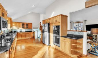 114 S West St, Agawam, MA 01030