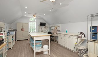555 Dawson Creek Dr, Arapahoe, NC 28510