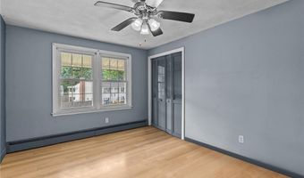 12 Pond View Dr, Coventry, RI 02816