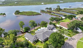 927 N Shore Dr, Biloxi, MS 39532