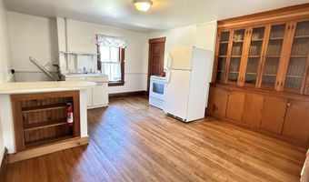 58 Oak St, Brattleboro, VT 05301