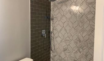 5120 GRIMM Dr, Alexandria, VA 22304