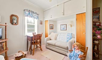 740 E Powers St, Albany, IN 47320