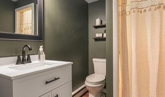 205 SIMMONS St, Harrington, DE 19952