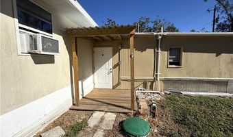 8239 Suncoast Dr, North Fort Myers, FL 33917