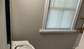 139 N 11TH St, Allentown, PA 18102