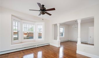 88 Wentworth Ave, Cranston, RI 02905