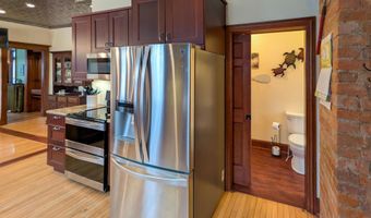 310 N Washington Ave, Albert Lea, MN 56007