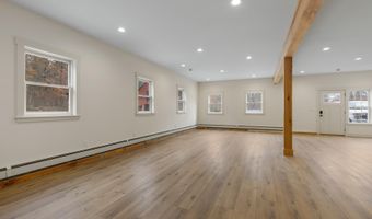 345 DRY HILL Rd, Barrington, NH 03825