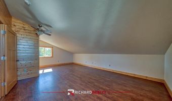 52 Road 8UC, Clark, WY 82435