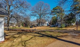 210 Eureka St, Batesville, MS 38606