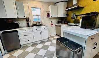 195 E VINE St, Bartow, FL 33830