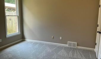 12097 BROOKS Vlg, Arlington, TN 38002