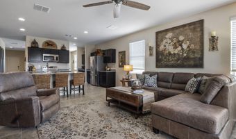1071 W Castle Ct, Casa Grande, AZ 85122