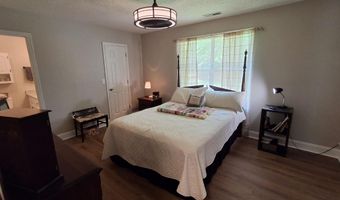 106 Wright Rd, Albertville, AL 35951