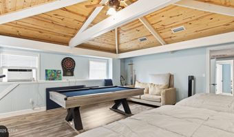 2540 Montyna Ln, Alford, FL 32420