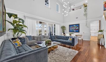 713 ISLEBAY Dr, Apollo Beach, FL 33572