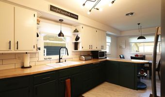 204 E Third Ave N, Aurora, MN 55705