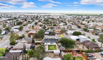 411 S 8th St, Anthony, TX 79821
