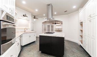 1804 River Pointe Dr, Albany, GA 31701