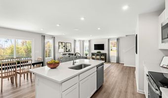 8011 Sterling Oaks Dr NW Plan: Woodford, Ash, NC 28420