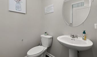 14 Wright Rd, Barnegat, NJ 08005